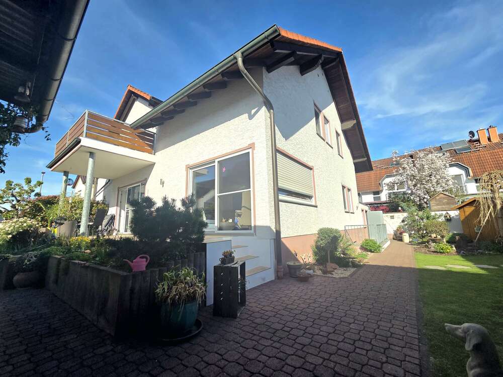 Thumbnail-Haus zum Kaufen in Büttelborn 649.000,00 € 178 m²