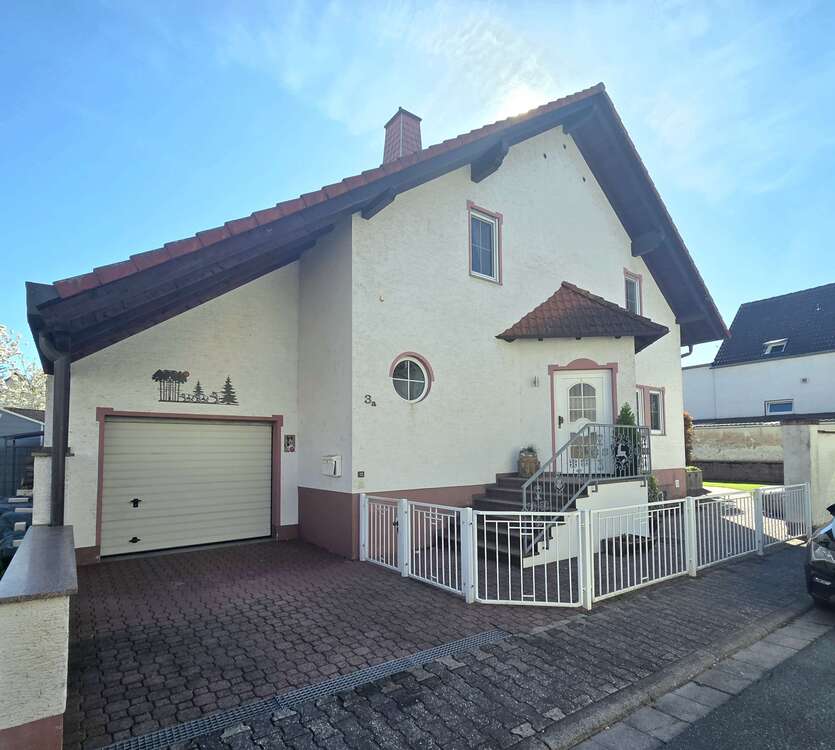 Thumbnail-Haus zum Kaufen in Büttelborn 649.000,00 € 178 m²