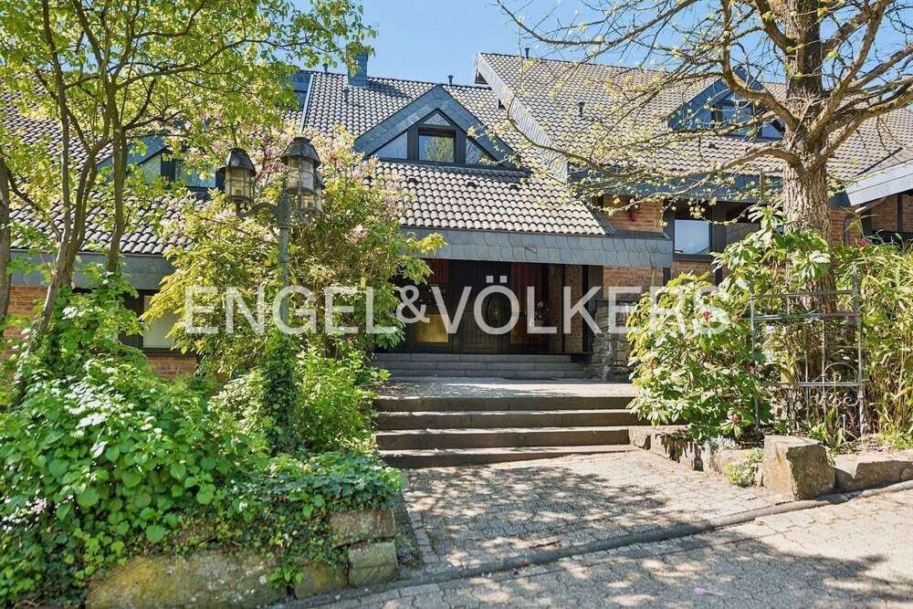 Thumbnail-Wohnung zum Kaufen in Overath 445.000,00 € 155 m²