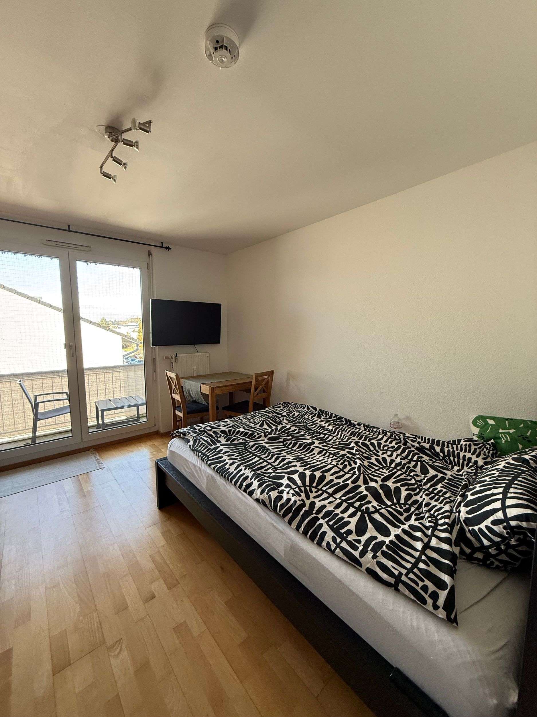 Thumbnail-Wohnung zum Mieten in Stuttgart 565,00 € 23 m²