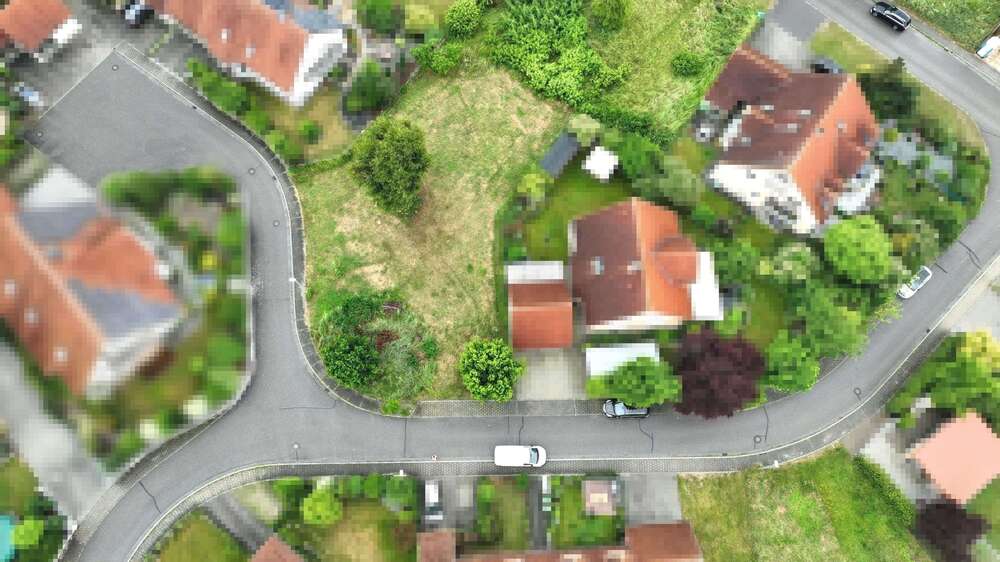 Thumbnail-Grundstück zu verkaufen in Zeitlarn 430.000,00 € 810 m²