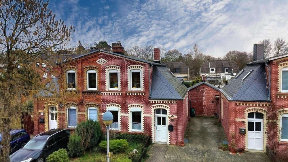 Thumbnail-Haus zum Kaufen in Delmenhorst 199.000,00 € 75 m²