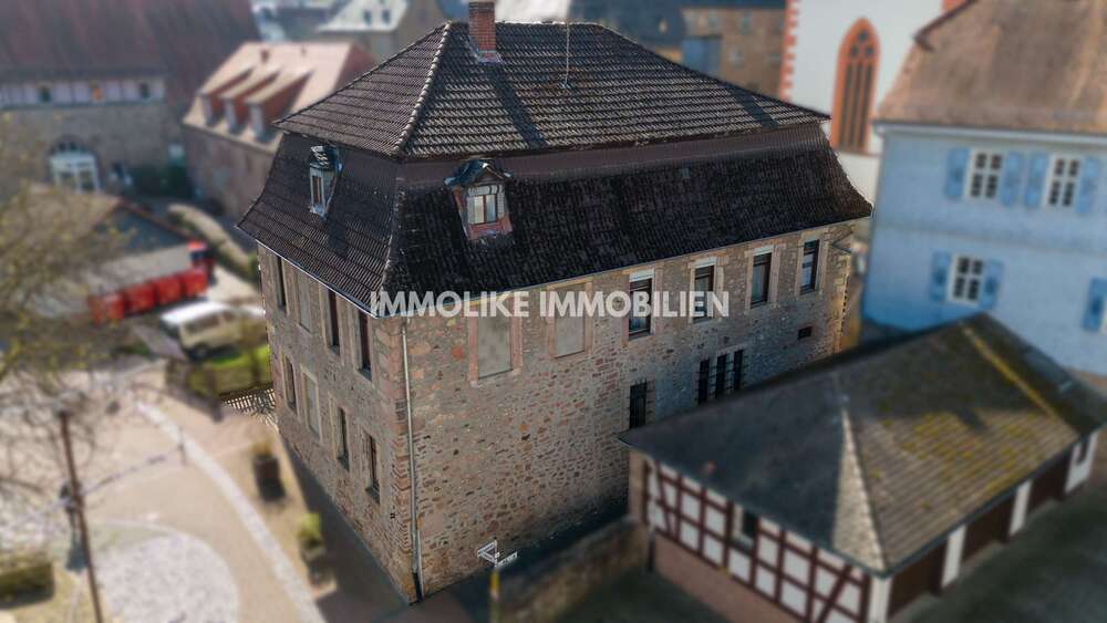 Thumbnail-Haus zum Kaufen in Steinau an der Straße 239.000,00 € 207 m²