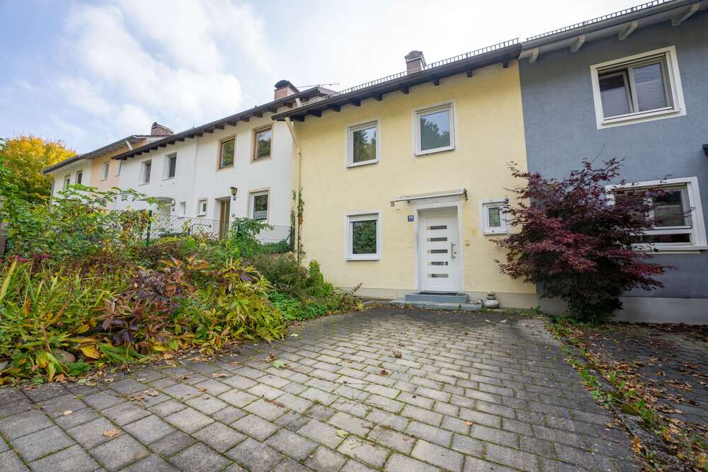 Thumbnail-Haus zum Kaufen in Glonn 559.000,00 € 130.69 m²