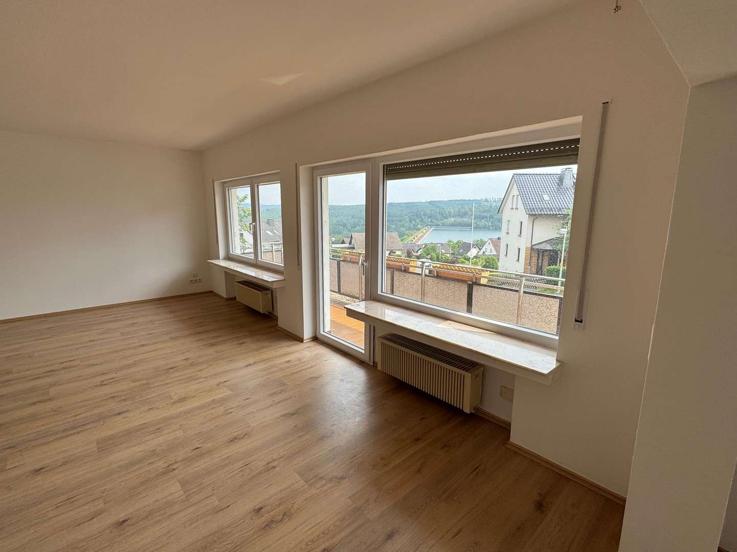 Thumbnail-Wohnung zum Mieten in Langscheid 1.080,00 € 114 m²