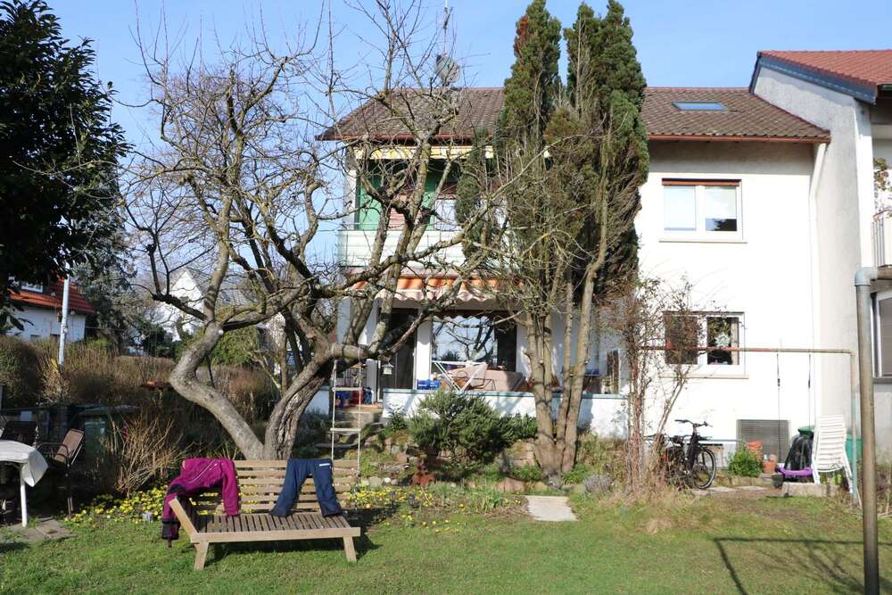Thumbnail-Haus zum Kaufen in Freiburg 895.000,00 € 200 m²