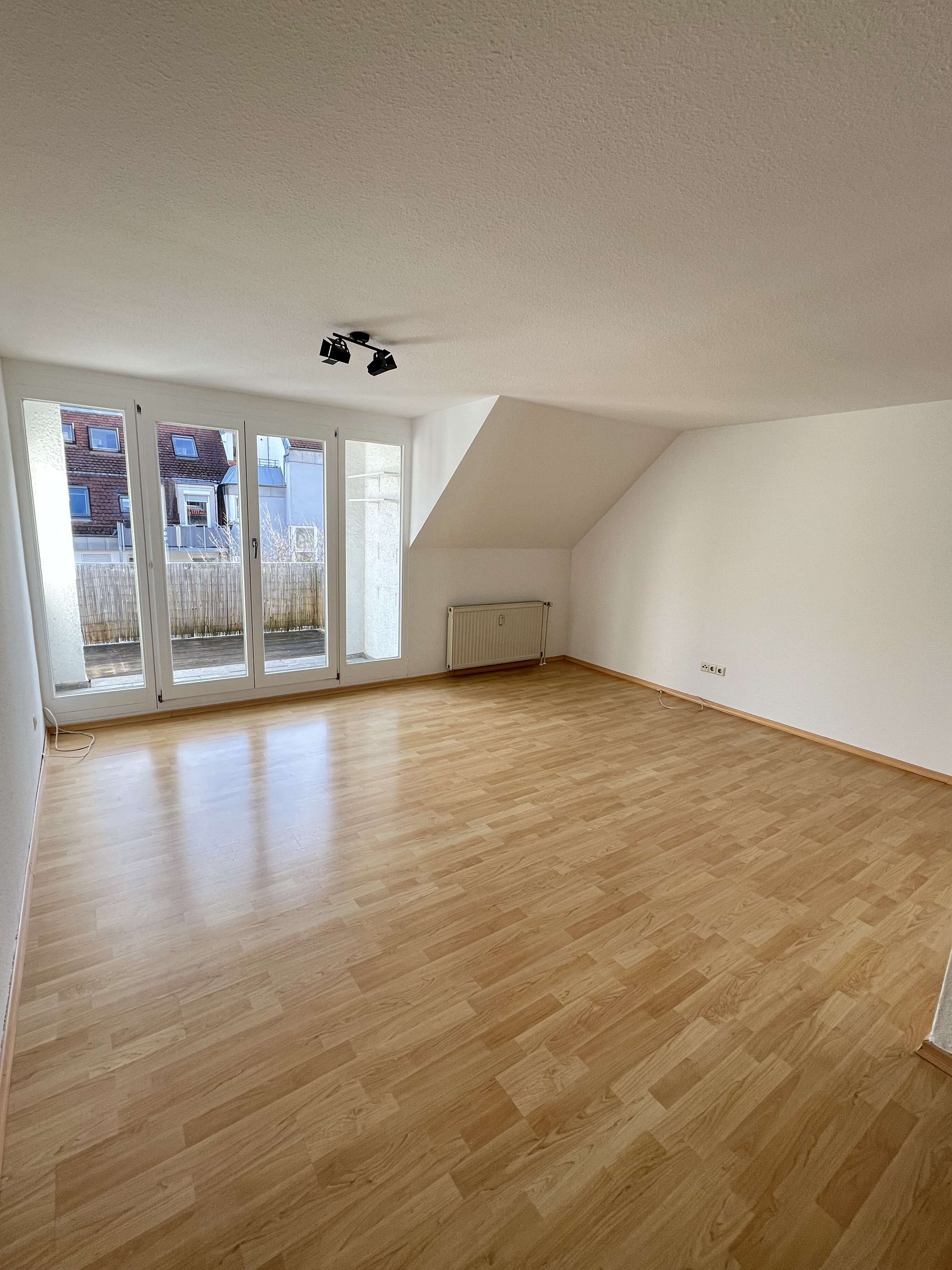 Thumbnail-Wohnung zum Kaufen in Stuttgart 245.000,00 € 54 m²
