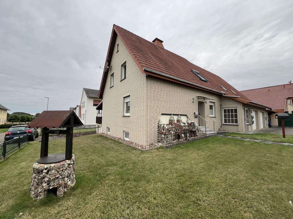 Thumbnail-Haus zum Kaufen in Bünde 415.000,00 € 230 m²