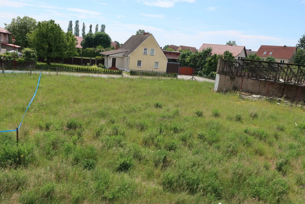 Thumbnail-Grundstück zu verkaufen in WiesenburgMark 140.000,00 € 729 m²