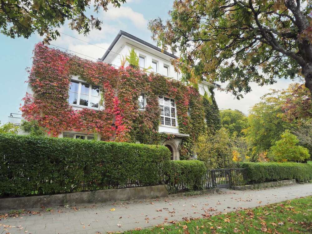 Thumbnail-Wohnung zum Mieten in Aachen 2.045,00 € 186 m²