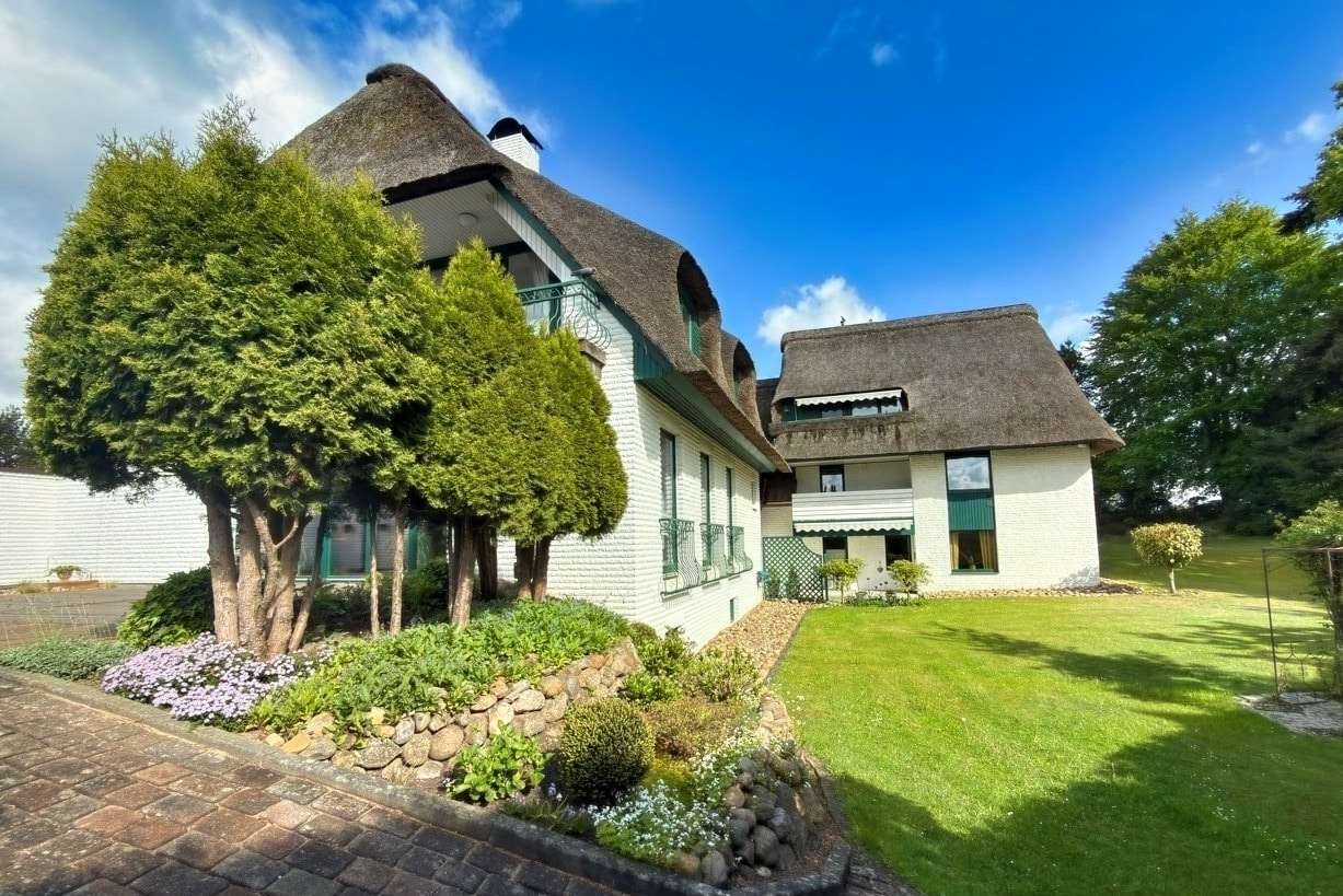Thumbnail-Haus zum Kaufen in Seevetal 2.195.000,00 € 495.55 m²