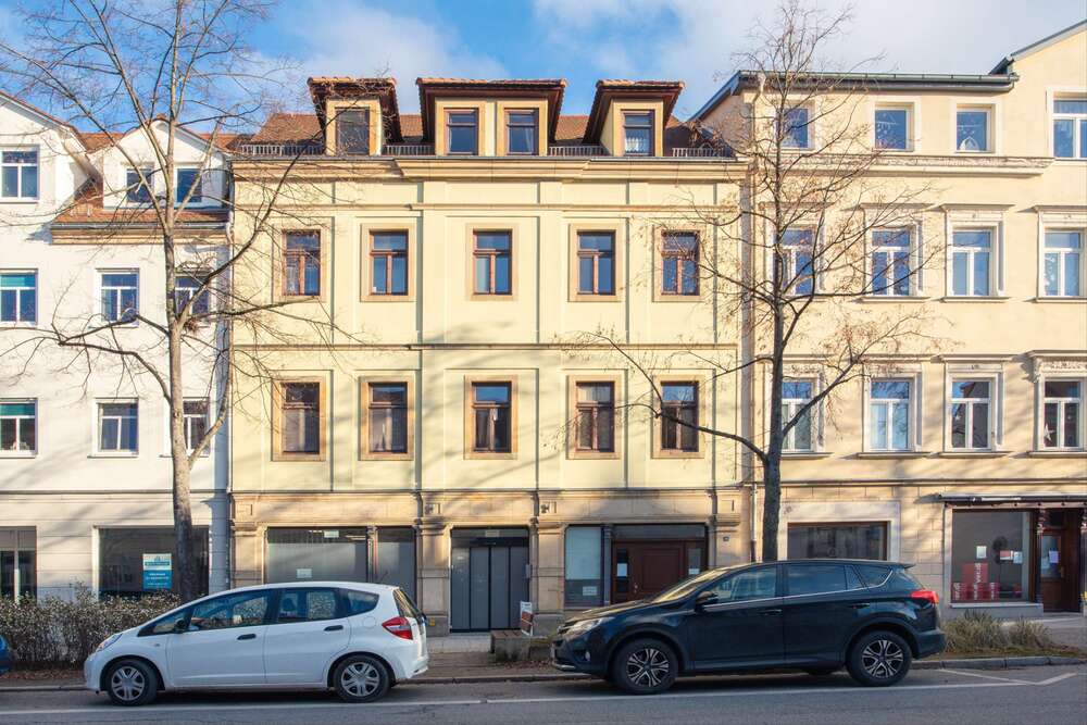 Thumbnail-Wohnung zum Kaufen in Pirna 195.000,00 € 89 m²