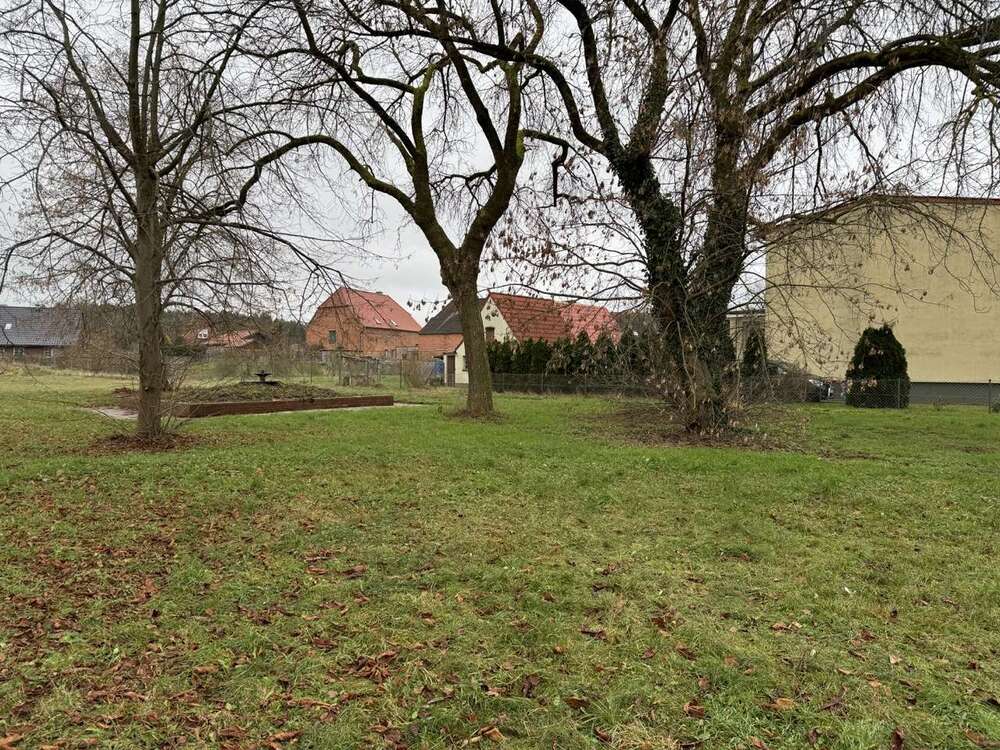 Thumbnail-Grundstück zu verkaufen in Amt Neuhaus 80.000,00 € 2334 m²