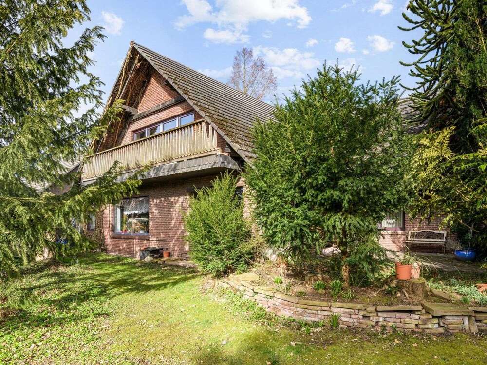 Thumbnail-Haus zum Kaufen in Großefehn 429.000,00 € 347.74 m²