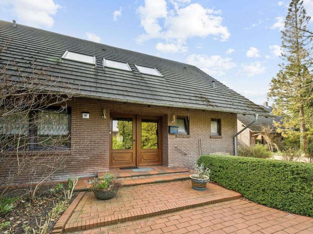 Thumbnail-Haus zum Kaufen in Großefehn 449.000,00 € 347.74 m²