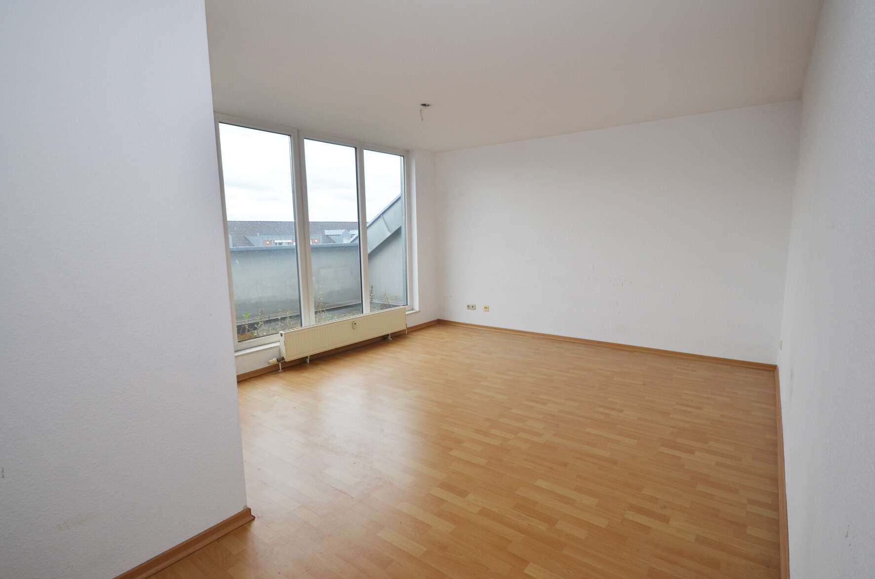 Thumbnail-Wohnung zum Mieten in Köln-Blumenberg 790,00 € 68.98 m²