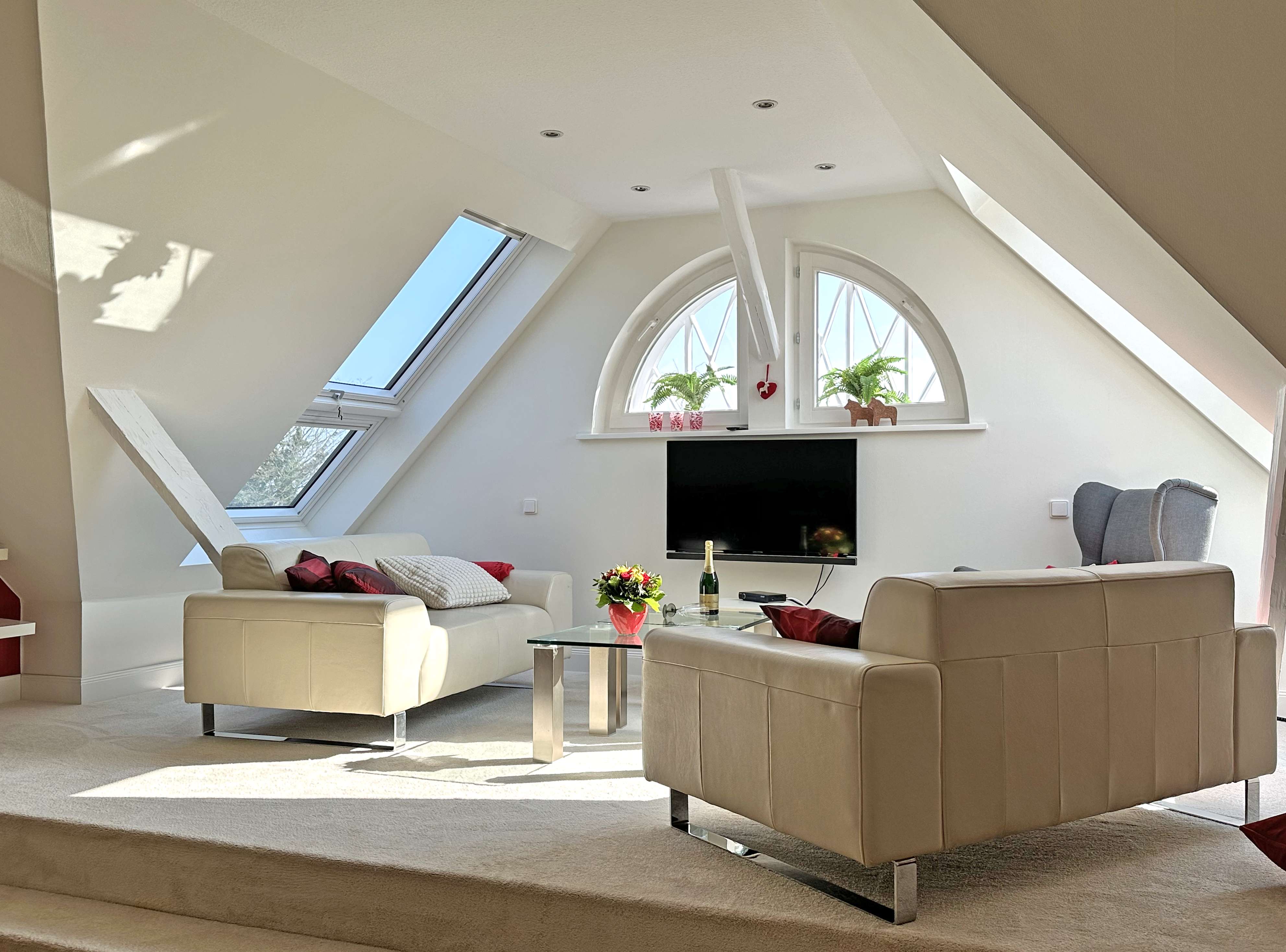 Thumbnail-Wohnung zum Mieten in Güby 1.950,00 € 105 m²