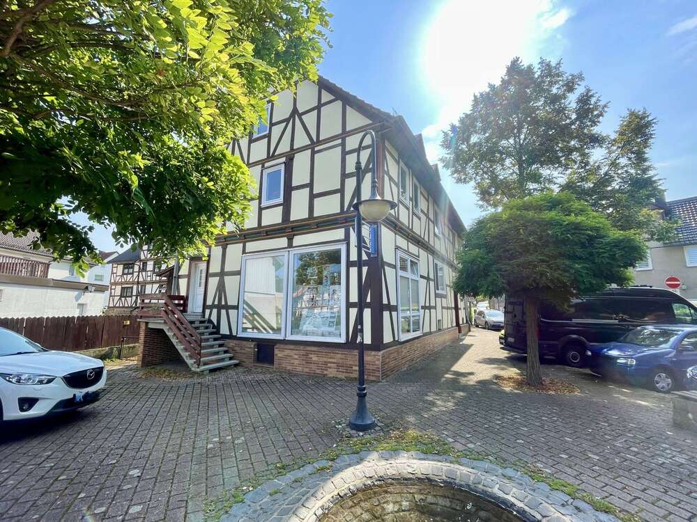 Thumbnail-Haus zum Kaufen in Baunatal Großenritte 379.000,00 € 255 m²