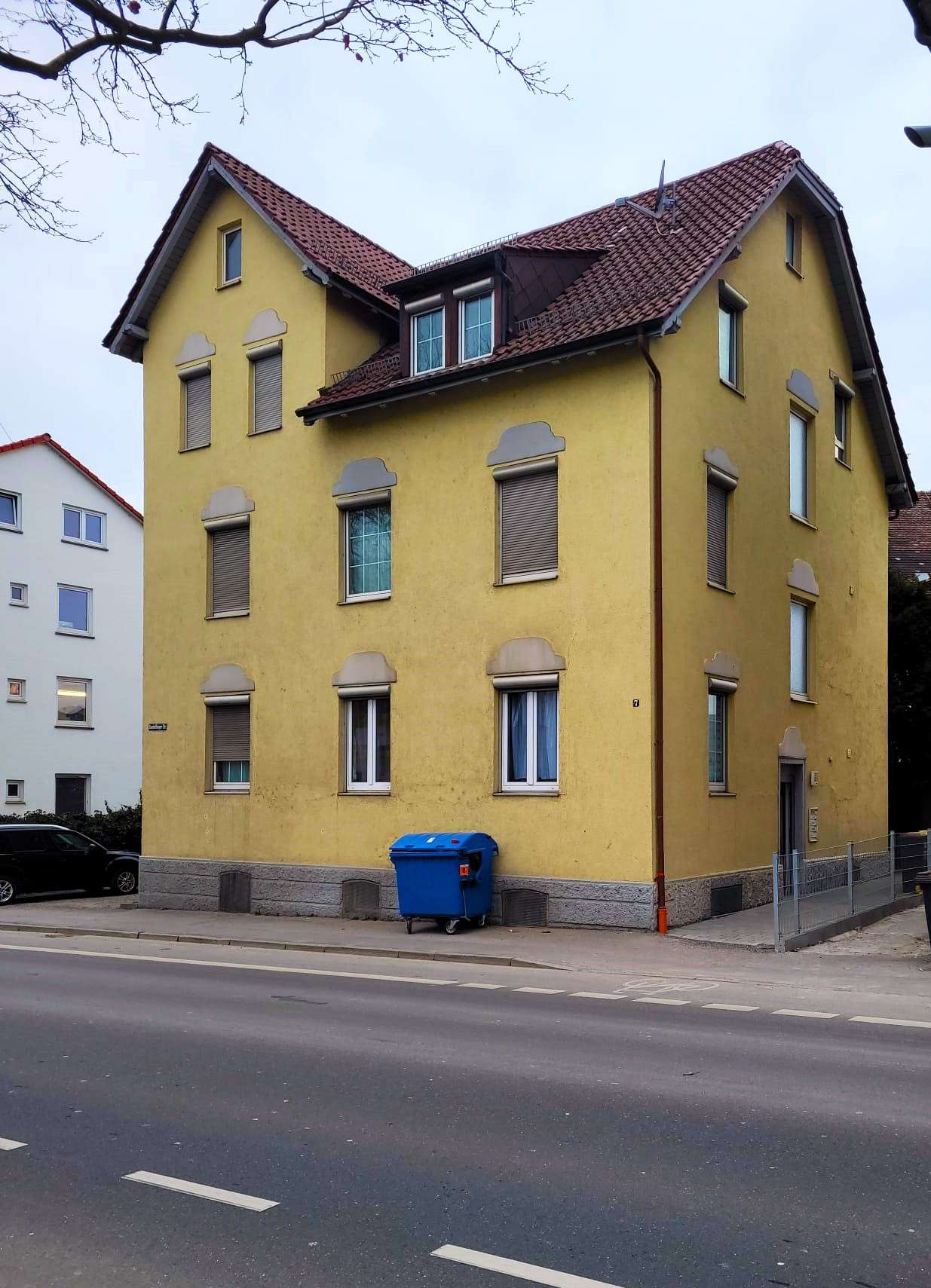 Thumbnail-Haus zum Kaufen in Reutlingen 649.000,00 € 269 m²