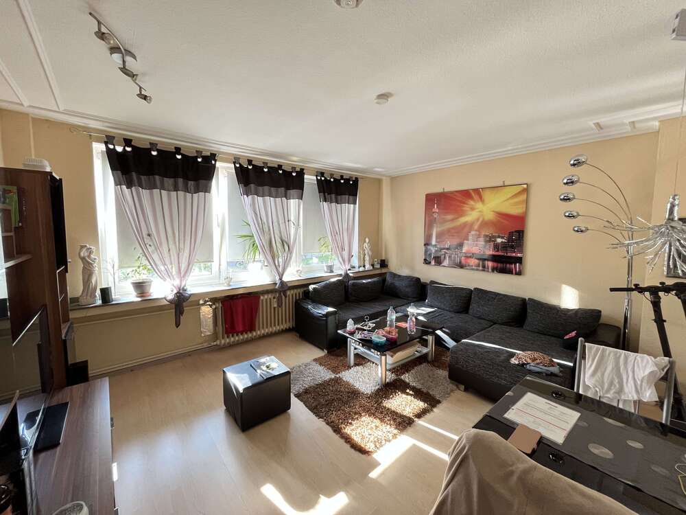 Thumbnail-Wohnung zum Kaufen in Düsseldorf 239.000,00 € 64.23 m²