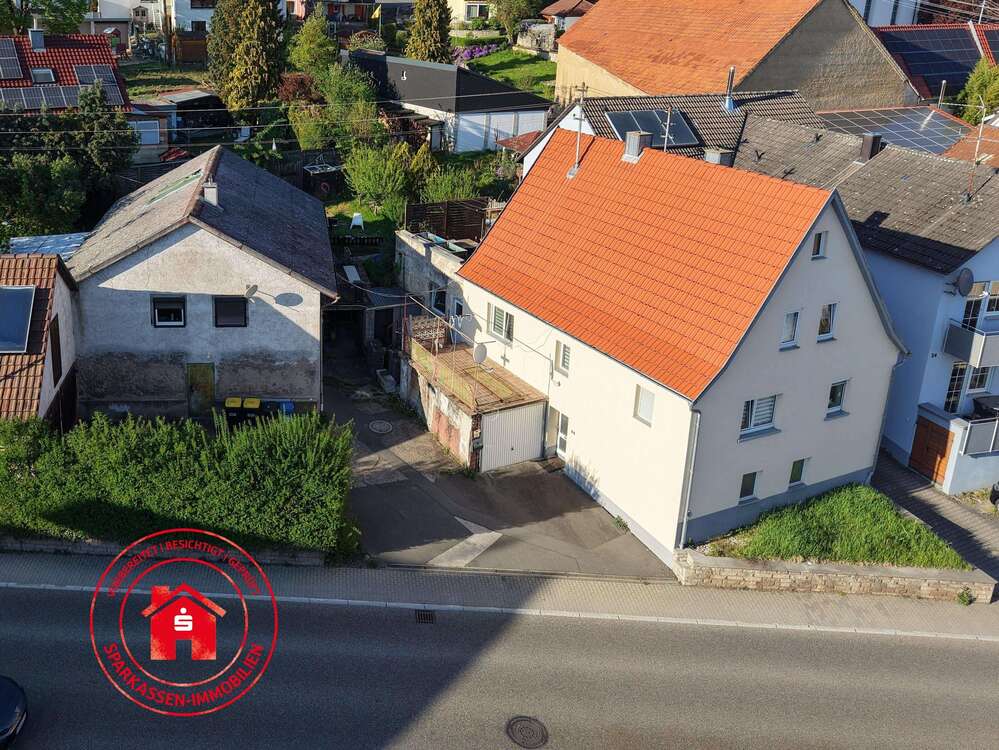 Thumbnail-Haus zum Kaufen in Lauda-Königshofen 249.000,00 € 230 m²