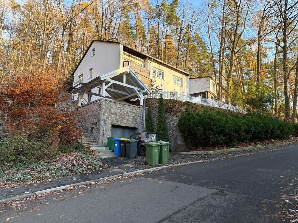 Thumbnail-Haus zum Kaufen in Marburg 499.000,00 € 220 m²
