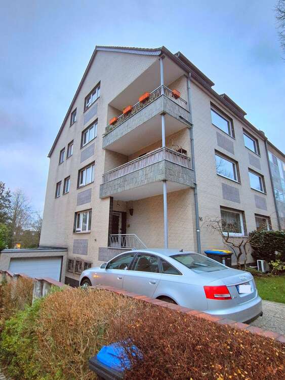 Thumbnail-Haus zum Kaufen in Düsseldorf 1.400.000,00 € 500 m²