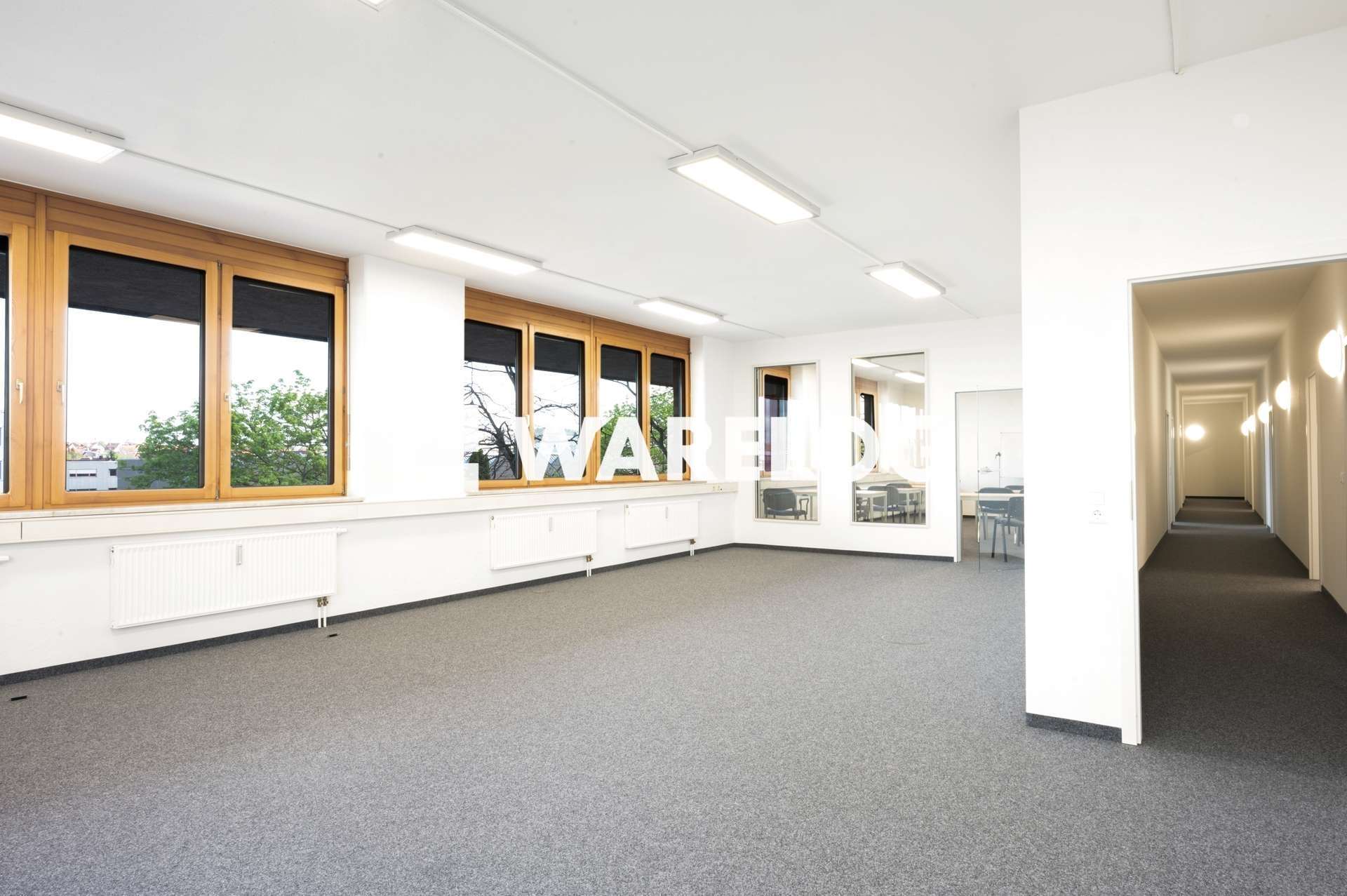 Thumbnail-Büro in Leonberg 2.788,00 € 328 m²