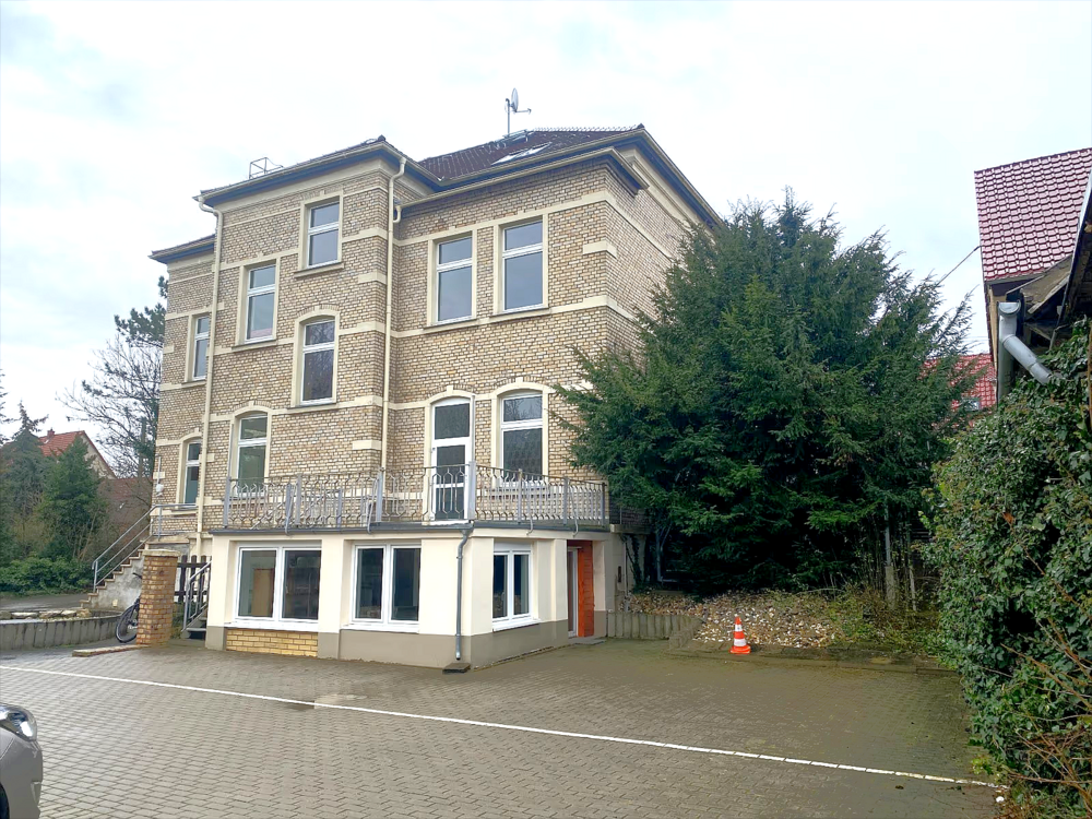 Thumbnail-Haus zum Kaufen in Teutschenthal 799.000,00 € 470 m²