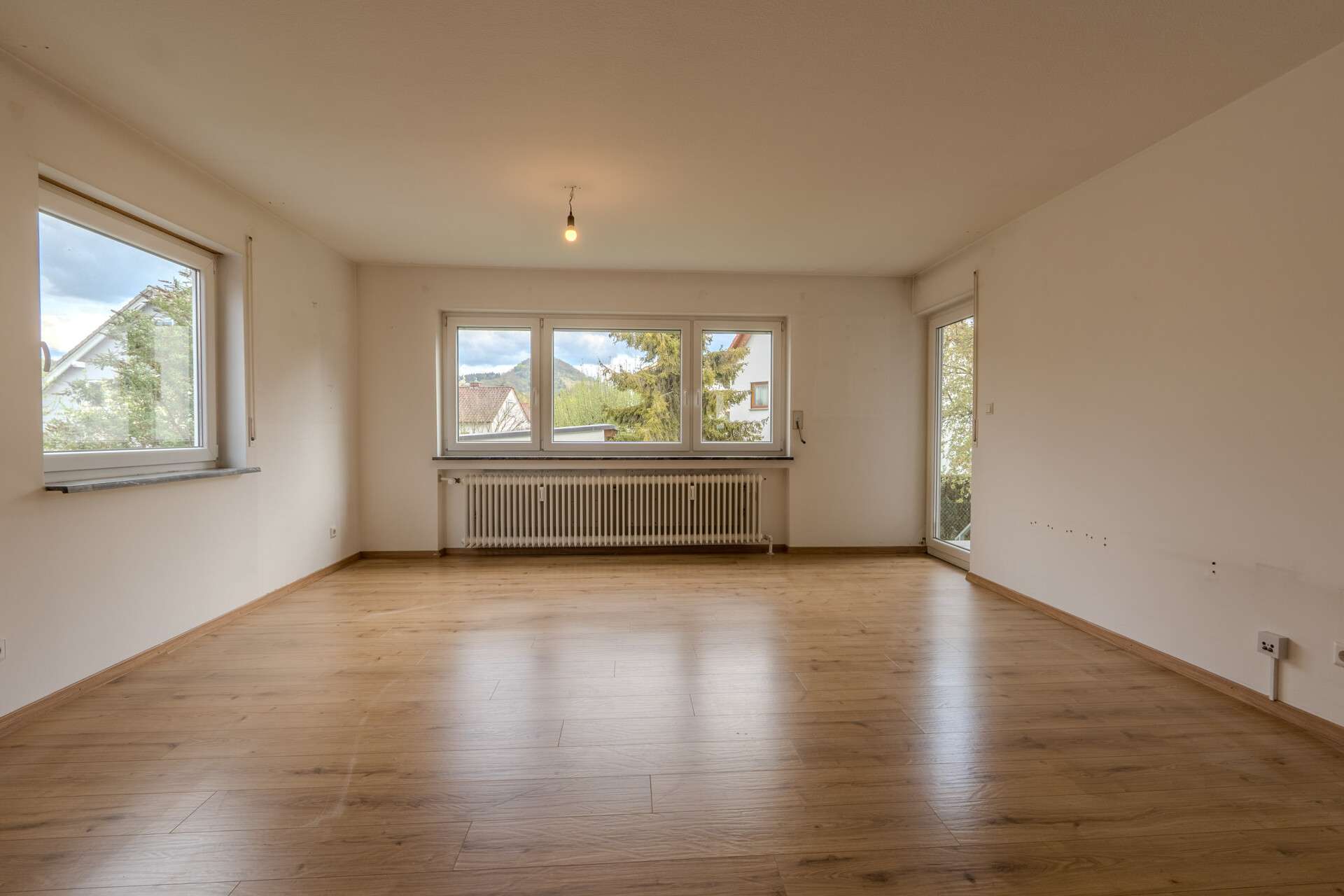 Thumbnail-Wohnung zum Kaufen in Reutlingen Sondelfingen 220.000,00 € 65.32 m²