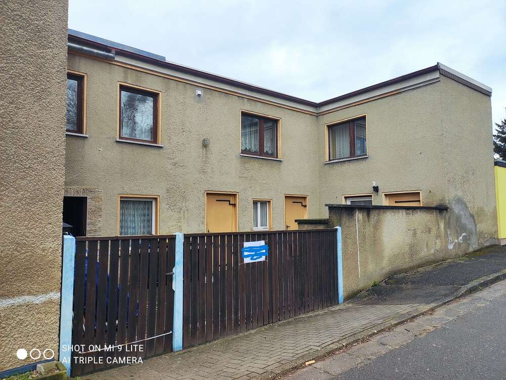 Thumbnail-Haus zum Kaufen in Röderland, OT Haida 69.000,00 € 220 m²