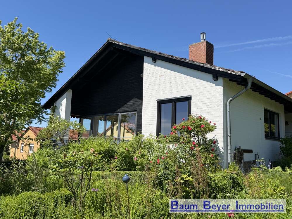 Thumbnail-Haus zum Kaufen in Göttingen Roringen 399.000,00 € 204 m²