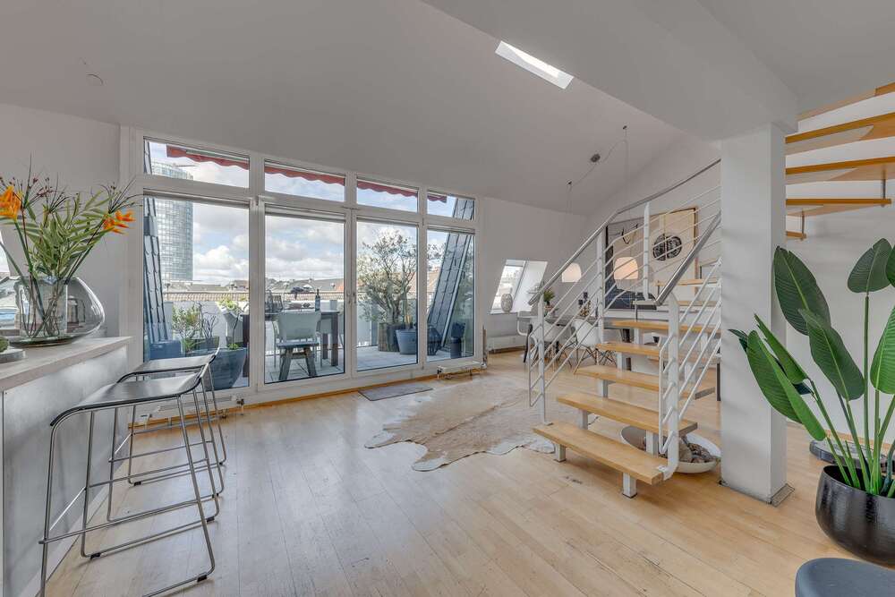 Thumbnail-Wohnung zum Kaufen in Düsseldorf 798.000,00 € 119 m²