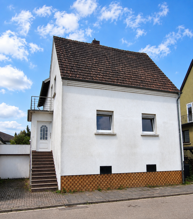 Thumbnail-Haus zum Kaufen in Kirkel 390.000,00 € 177 m²