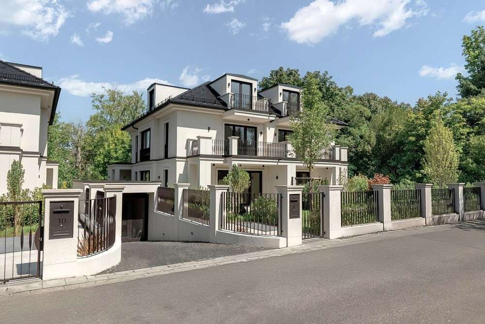 Thumbnail-Haus zum Kaufen in Germering 1.990.000,00 € 243 m²