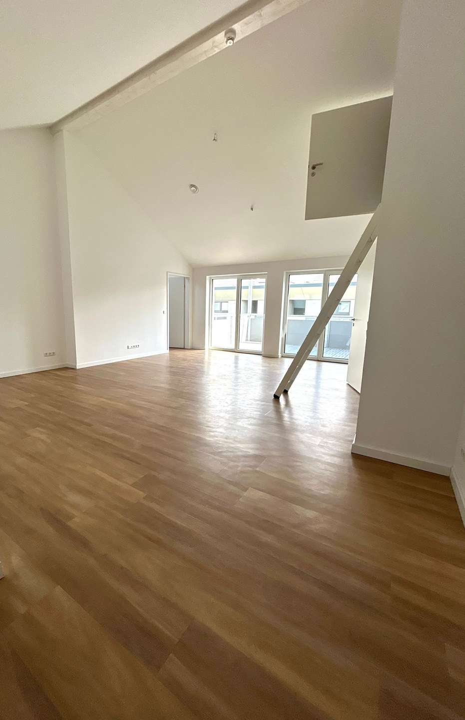 Thumbnail-Wohnung zum Mieten in Sehnde 875,00 € 83 m²