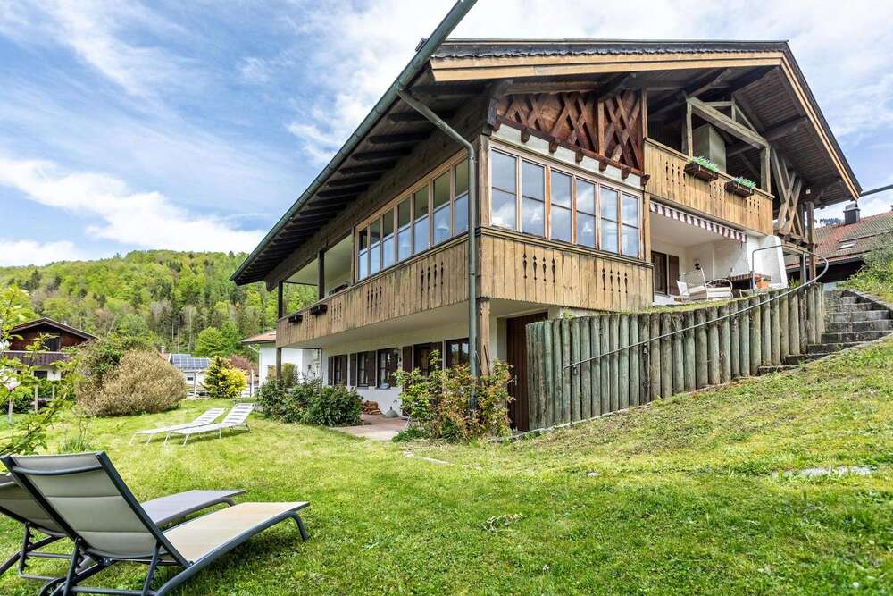 Thumbnail-Wohnung zum Kaufen in Unterwössen 75.000,00 € 65 m²