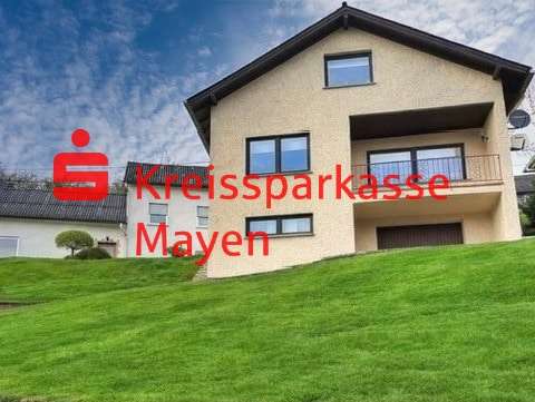 Thumbnail-Haus zum Kaufen in Roes 225.000,00 € 221 m²