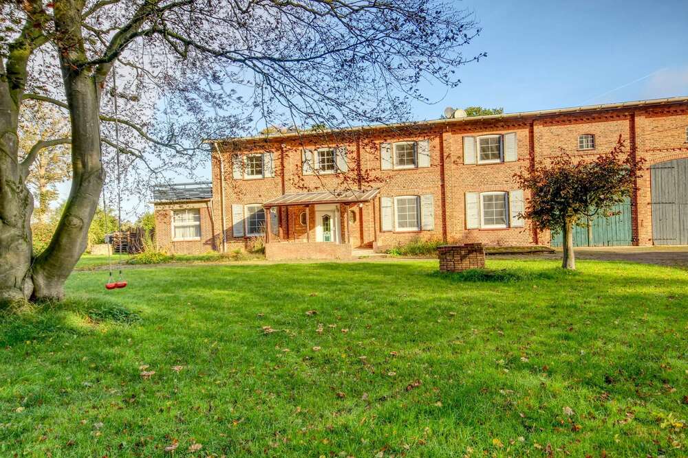 Thumbnail-Haus zum Kaufen in Schwanewede 738.000,00 € 295 m²