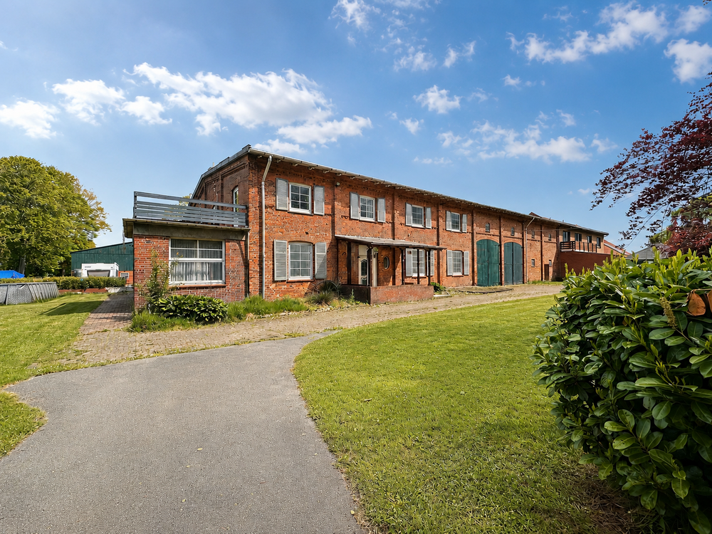 Thumbnail-Haus zum Kaufen in Schwanewede 697.000,00 € 295 m²