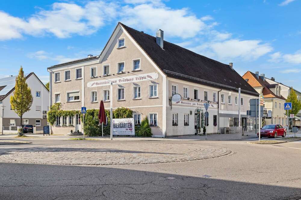 Thumbnail-Haus zum Kaufen in Vöhringen 1.790.000,00 € 530 m²