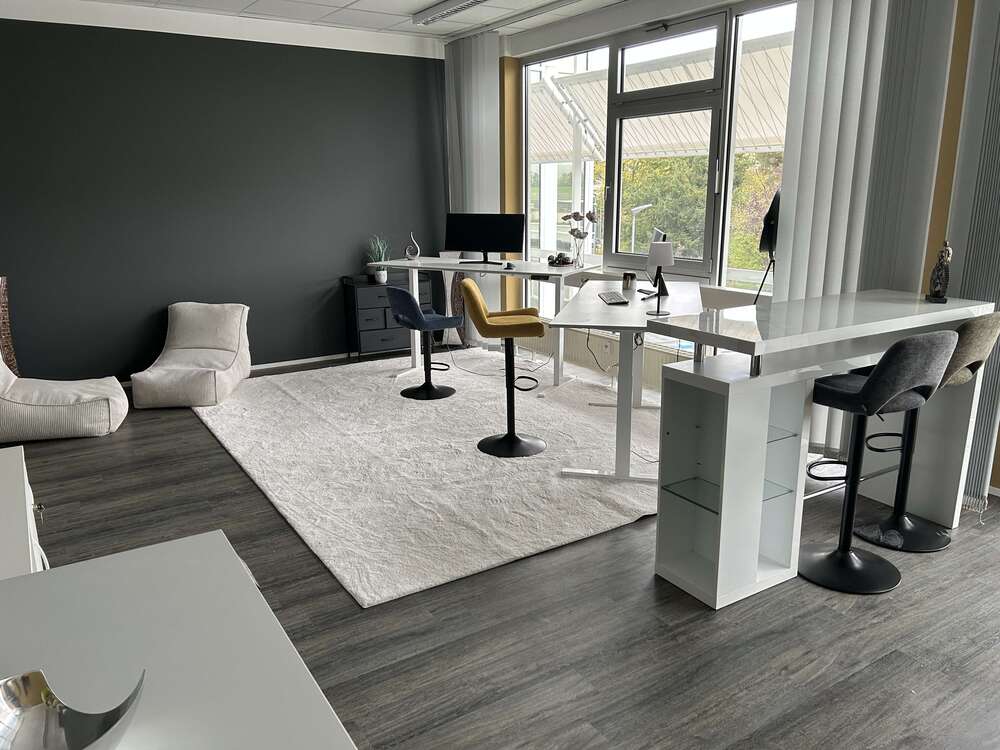 Thumbnail-Büro in Großostheim 425,00 € 23.6 m²