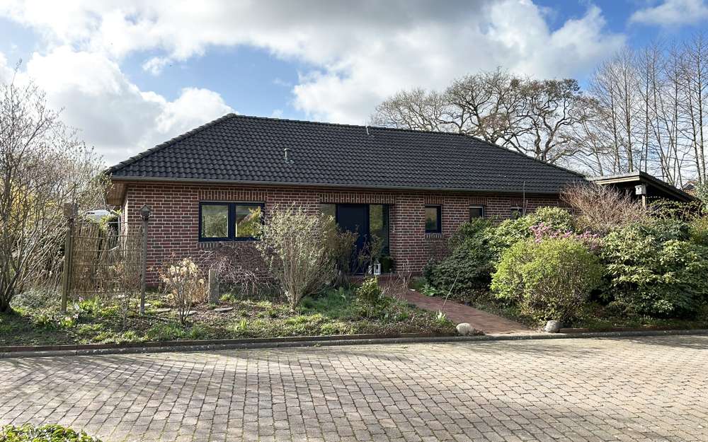 Thumbnail-Haus zum Kaufen in Zetel 365.000,00 € 124 m²