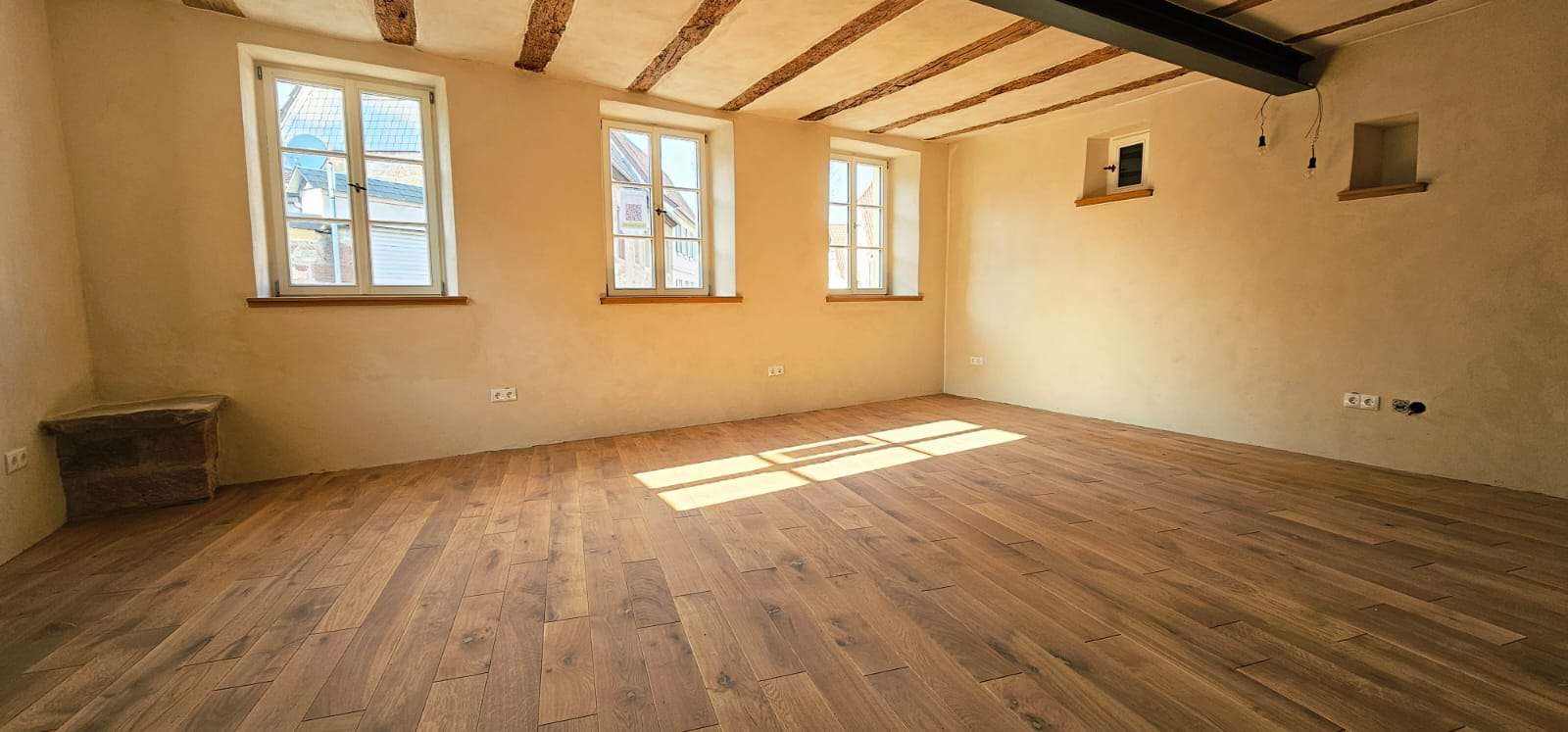 Thumbnail-Wohnung zum Mieten in Gönnheim 1.900,00 € 146 m²