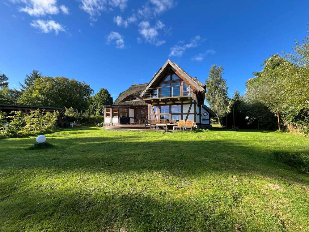 Thumbnail-Haus zum Kaufen in Buschvitz 935.000,00 € 267 m²