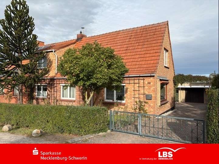 Thumbnail-Haus zum Kaufen in Schwerin 369.000,00 € 123 m²