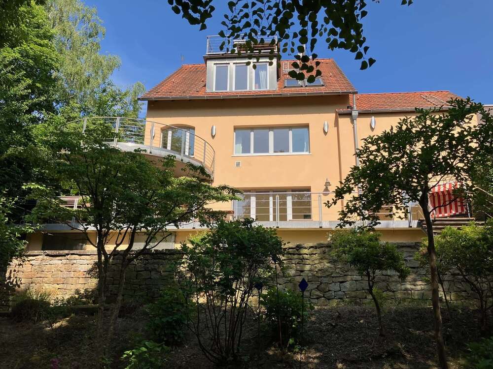 Thumbnail-Haus zum Kaufen in Essen 990.000,00 € 210.9 m²