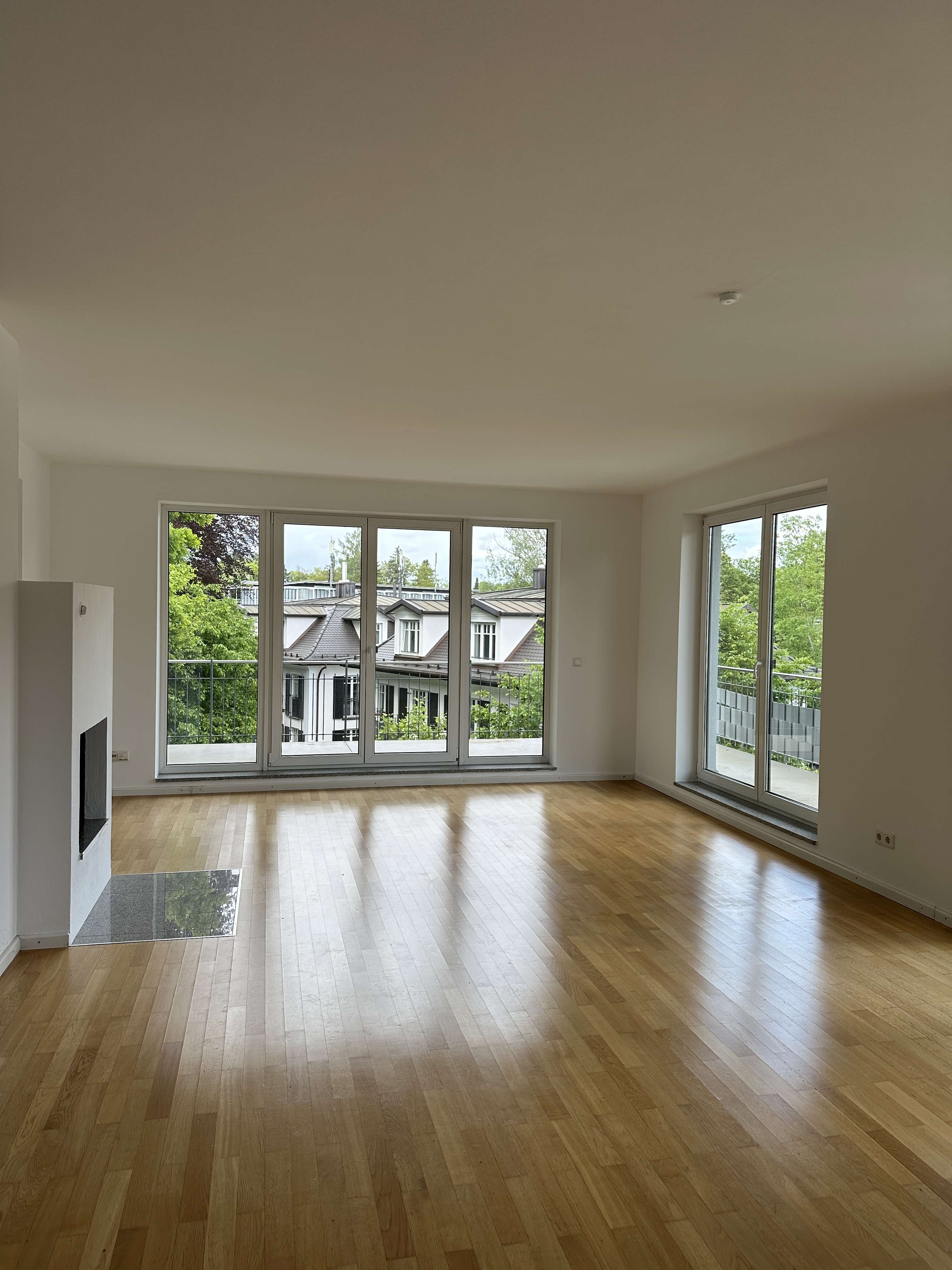 Thumbnail-Wohnung zum Mieten in München 2.000,00 € 114 m²