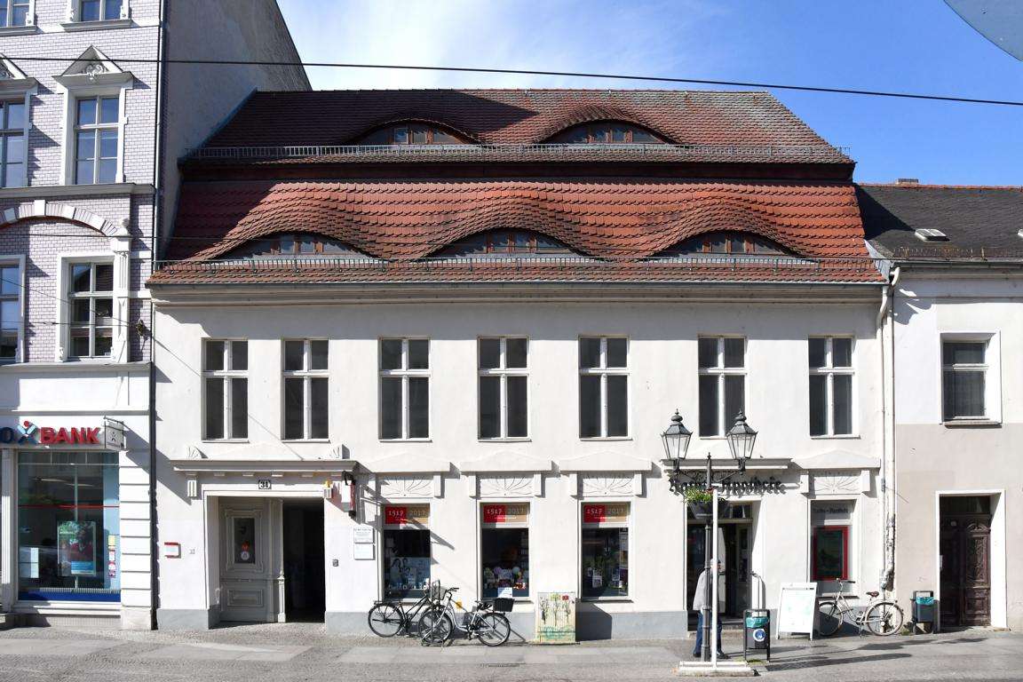 Thumbnail-Büro in Brandenburg 2.000,00 € 230 m²