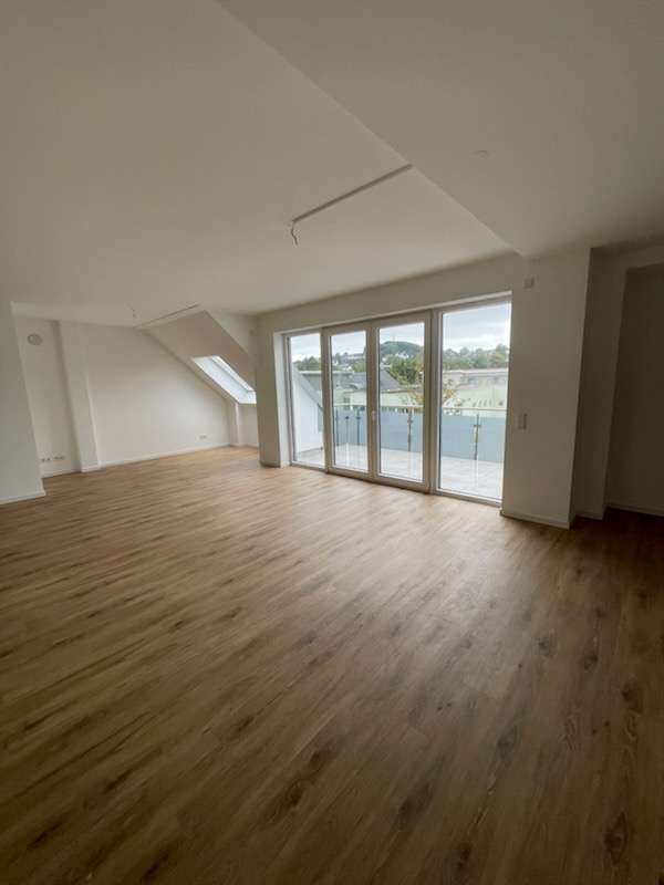 Thumbnail-Wohnung zum Mieten in Olpe 1.309,00 € 119 m²